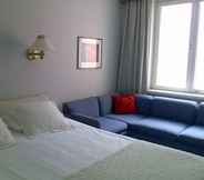 Bedroom 2 Rivoli Jardin Hotel