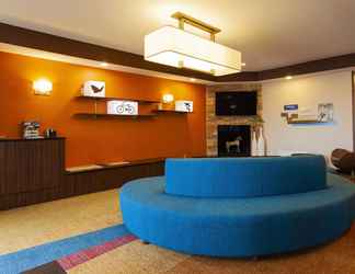 Lobi 2 Fairfield Inn Ponca City