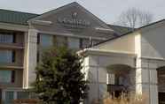 Bangunan 5 Country Inn & Suites by Radisson, Fredericksburg South (I-95), VA