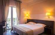 Kamar Tidur 4 Central Wellness Hotel