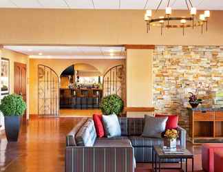 Lobby 2 Four Points by Sheraton Tucson Airport