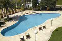 Swimming Pool Hotel Ciudad de Castelldefels