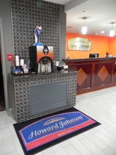 Lobi 4 Howard Johnson by Wyndham Lexington