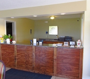 Lobby 3 Americas Best Value Inn Celina