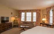 Bedroom 4 The Henley Park Hotel