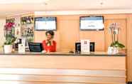 Lobi 6 ibis Styles Poissy