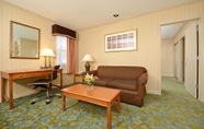 Common Space 7 Best Western Plus Executive Suites