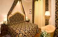Kamar Tidur 6 Grand Hotel Vittoria