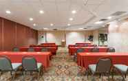 Functional Hall 5 Ramada by Wyndham Newburgh/West Point