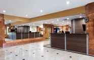 Lobby 2 Ramada by Wyndham Newburgh/West Point