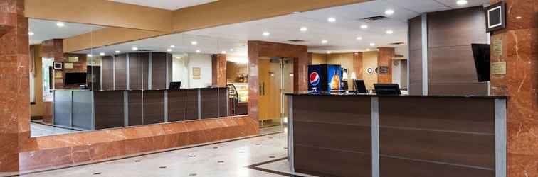 Lobby Ramada by Wyndham Newburgh/West Point