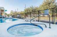 Entertainment Facility SureStay Hotel by Best Western Fort Pierce
