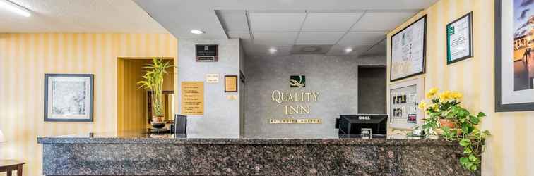 Sảnh chờ SureStay Hotel by Best Western Fort Pierce