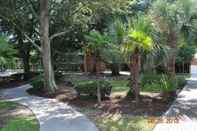 Common Space Days Inn by Wyndham Mt Pleasant-Charleston-Patriots Point