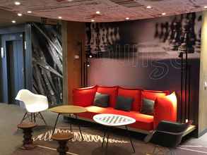Lobby 4 ibis Toulouse Ponts Jumeaux