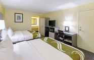 Bedroom 4 Quality Inn And Suites Civic