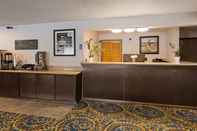 Lobi Quality Inn & Suites Red Wing