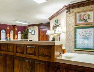 Lobi 2 Quality Inn Eureka Springs South