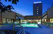 สระว่ายน้ำ 4 Novotel Milano Linate Aeroporto