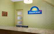 ล็อบบี้ 4 Days Inn by Wyndham Toronto East Beaches