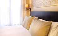 Bilik Tidur 6 Best Western Hotel Le Montmartre Saint Pierre