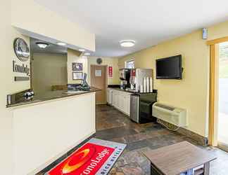 Lobby 2 Econo Lodge Lynchburg South