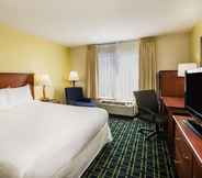 Bedroom 6 Days Inn by Wyndham Florence Near Civic Center