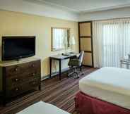 Kamar Tidur 6 Hilton Stockton