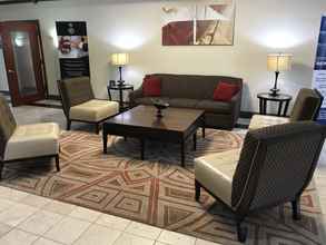 Lobby 4 Best Western Plus Milwaukee Airport Hotel & Conference Ctr