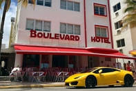 ภายนอกอาคาร Boulevard Hotel