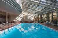 Swimming Pool Hyatt Regency Denver Tech Center