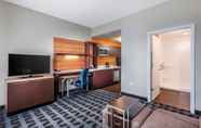 Bedroom 2 TownePlace Suites by Marriott Orlando Altamonte Springs/Maitland