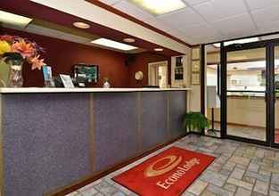 Lobby 4 Econo Lodge