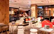 Bar, Cafe and Lounge 2 ibis Lyon Gare la Part Dieu