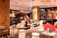 Bar, Cafe and Lounge ibis Lyon Gare la Part Dieu