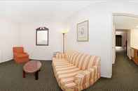 Common Space Quality Inn And Suites Dublin
