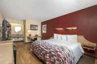 Bedroom Red Roof Inn Detroit - Roseville/ St Clair Shores
