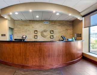 Lobi 2 Comfort Inn & Suites Macon West