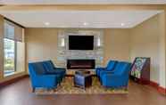 Lobi 7 Comfort Inn & Suites Macon West