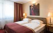 Kamar Tidur 5 Best Western Plus Hotel St. Raphael