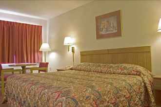 Kamar Tidur 4 Harrisonville Inn & Suites