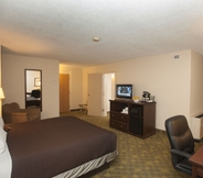 Bedroom 3 Travelodge by Wyndham Saskatoon