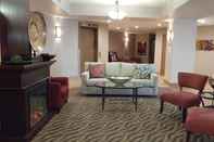 Lobby Best Western Plus Rose City Suites