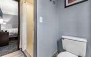 Toilet Kamar 3 Best Western Bloomington Edina - Minneapolis