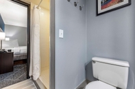 Toilet Kamar Best Western Bloomington Edina - Minneapolis