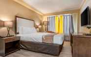 ห้องนอน 7 Quality Inn & Suites