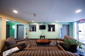 Lobi 4 Copley Inn & Suites, Copley - Akron