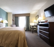 Bilik Tidur 3 Copley Inn & Suites, Copley - Akron