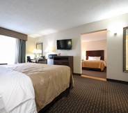 Bilik Tidur 7 Copley Inn & Suites, Copley - Akron