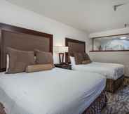 Kamar Tidur 4 Shilo Inn Suites Hotel - Bend